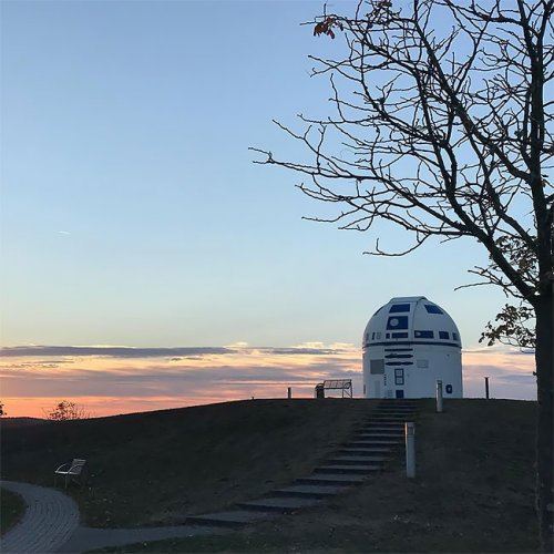 Университетский профессор превратил обсерваторию в R2-D2 (12 фото)