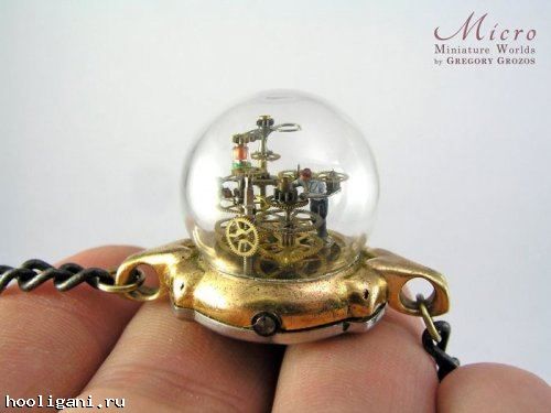<br />
				Художник превращает старые часы в миниатюрные миры (27 фото)<br />
							