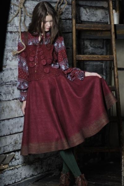 Уникальные платья из валяной шерсти от Натальи Ивановой (10 фото)