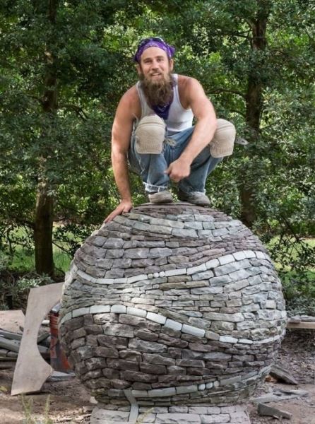 Талантливый каменщик строит миры из маленьких кусочков нашего мира (11 фото)